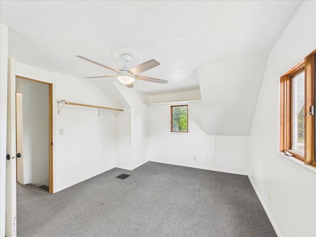 2335 Burton Street, Rockford, IL 61103
