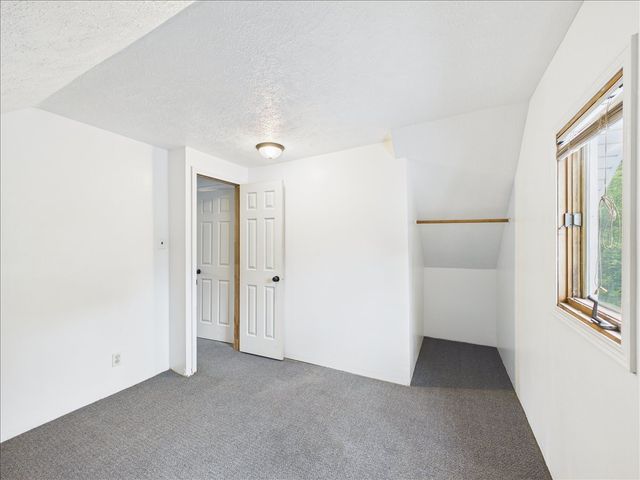 2335 Burton Street, Rockford, IL 61103
