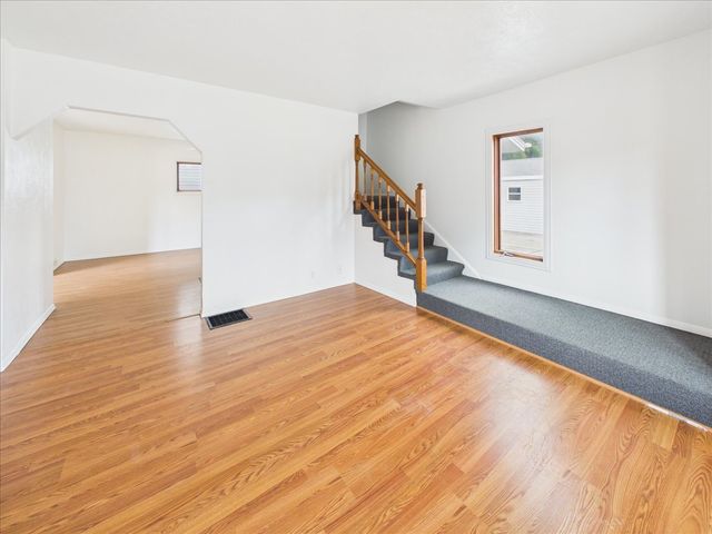 2335 Burton Street, Rockford, IL 61103