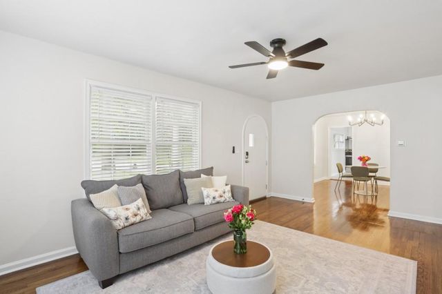980 Brookdale Drive, East Point, GA 30344
