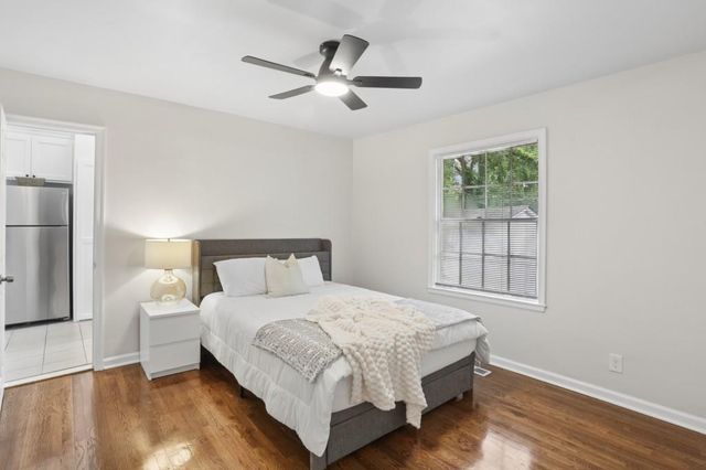 980 Brookdale Drive, East Point, GA 30344