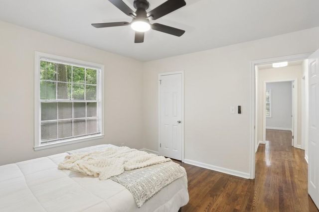 980 Brookdale Drive, East Point, GA 30344