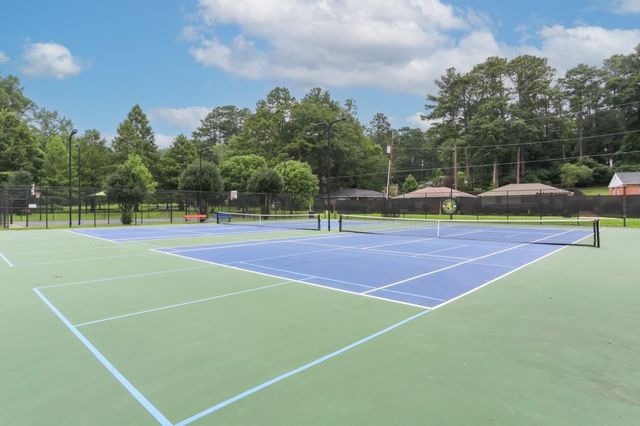 980 Brookdale Drive, East Point, GA 30344