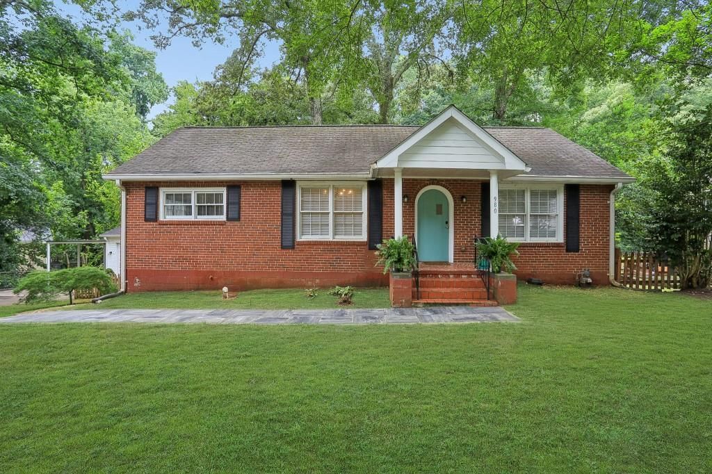 980 Brookdale Drive, East Point, GA 30344