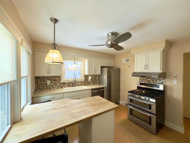 3133 N 89th Street, Milwaukee, WI 53222