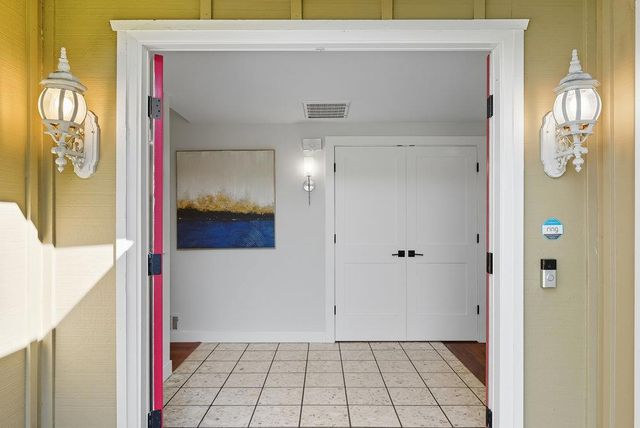 737 Los Huecos Drive, San Jose, CA 95123