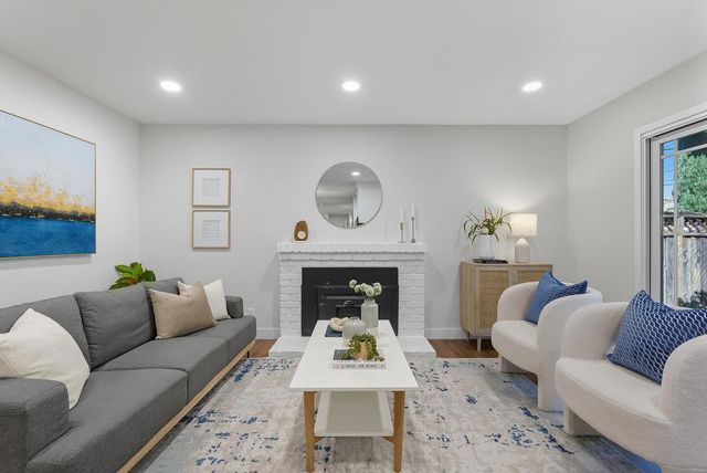737 Los Huecos Drive, San Jose, CA 95123