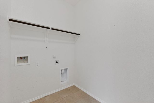 6212 Topsail Drive, Fort Worth, TX 76179