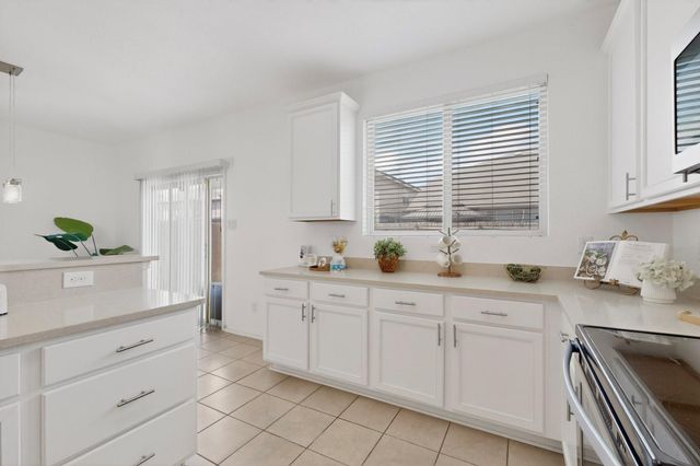 6212 Topsail Drive, Fort Worth, TX 76179