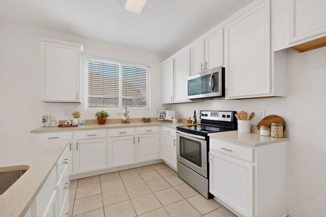 6212 Topsail Drive, Fort Worth, TX 76179