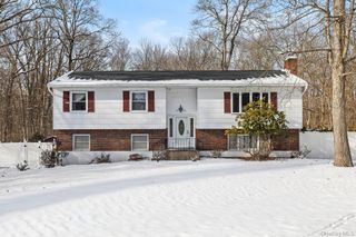 38 Haller Crescent, Spring Valley, NY 10977