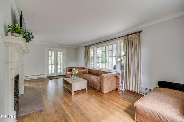 4302 Stagecoach Road, Kingsport, TN 37664