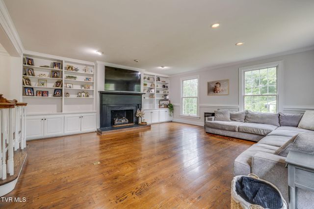 4302 Stagecoach Road, Kingsport, TN 37664