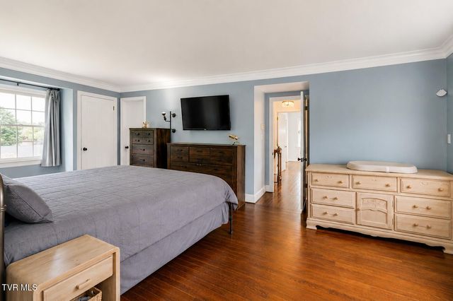 4302 Stagecoach Road, Kingsport, TN 37664