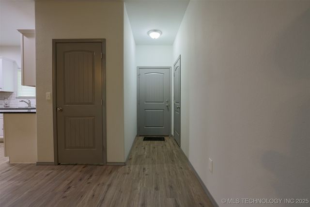 107 Maple Circle, Sand Springs, OK 74063