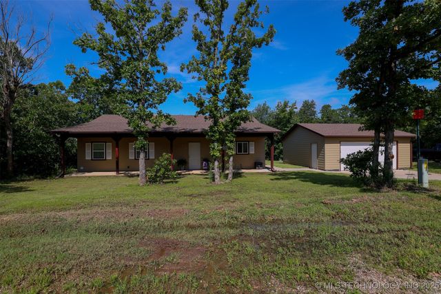 107 Maple Circle, Sand Springs, OK 74063