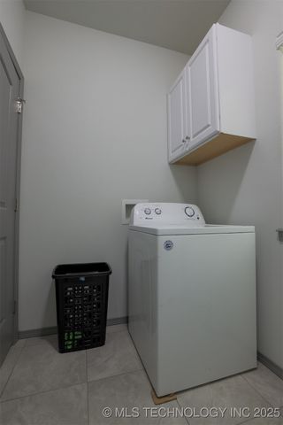 107 Maple Circle, Sand Springs, OK 74063