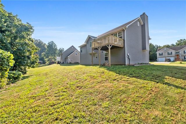 5458 Latham Manor Drive, Gainesville, GA 30506