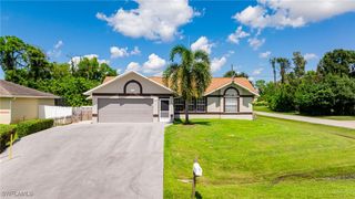 8241 Albatross RD, Fort Myers, FL 33967