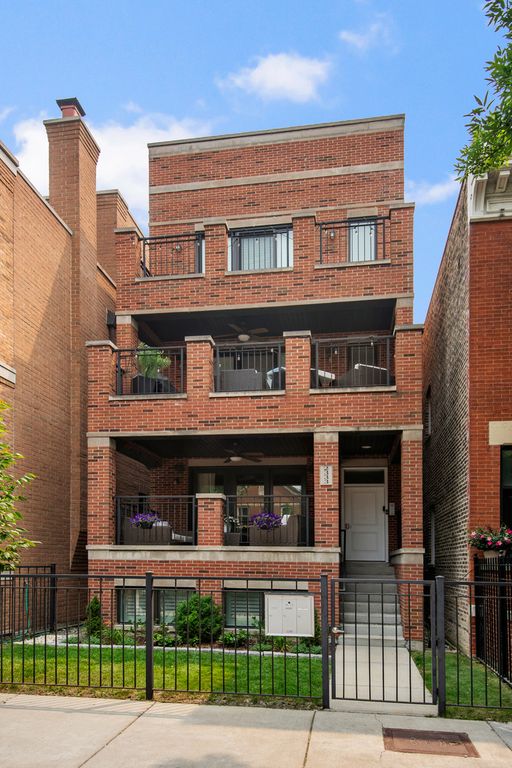 2333 N Southport Avenue 1, Chicago, IL 60614