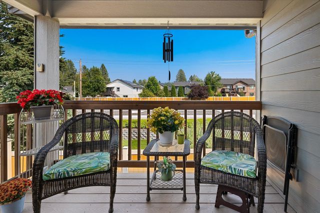17012 N EAGLE NEST Ln, Colbert, WA 99005