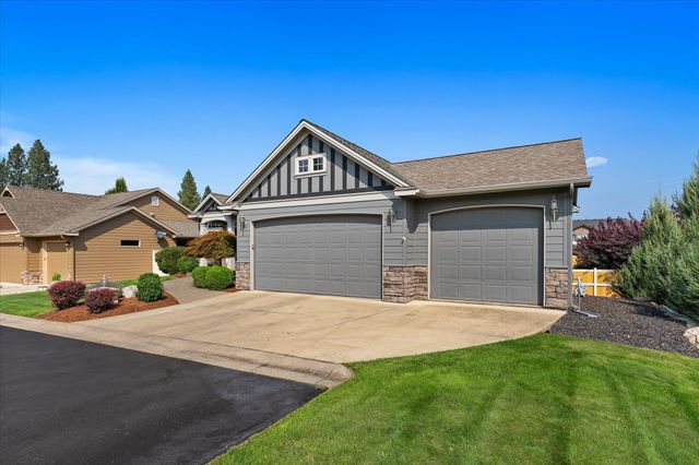 17012 N EAGLE NEST Ln, Colbert, WA 99005