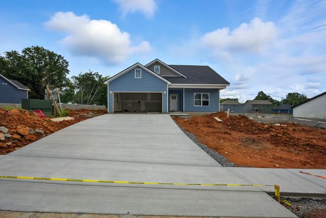 1322 Isaiah Dr, Clarksville, TN 37042