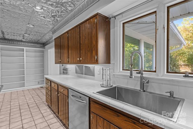 2000 Airport Road, Carthage, NC 28327