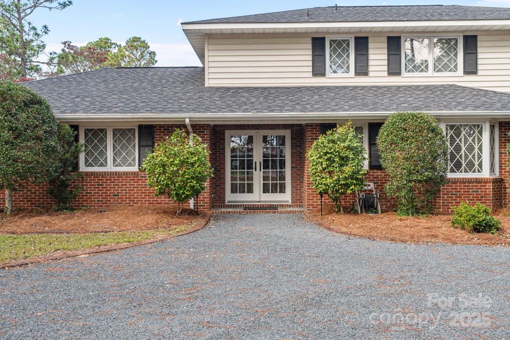 2000 Airport Road, Carthage, NC 28327