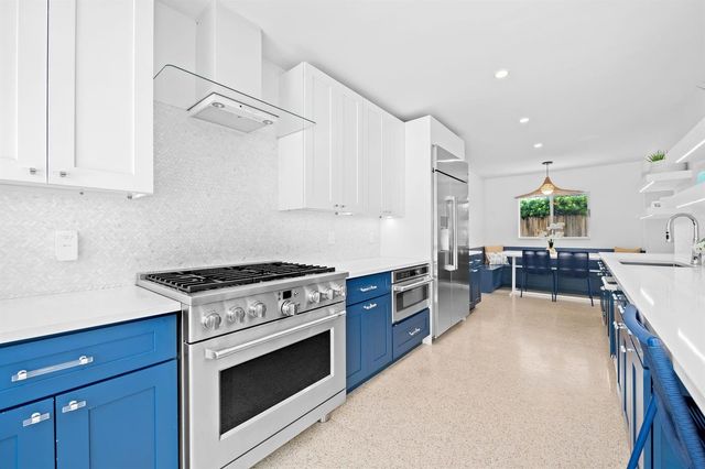1524 Bayview Drive, Fort Lauderdale, FL 33304