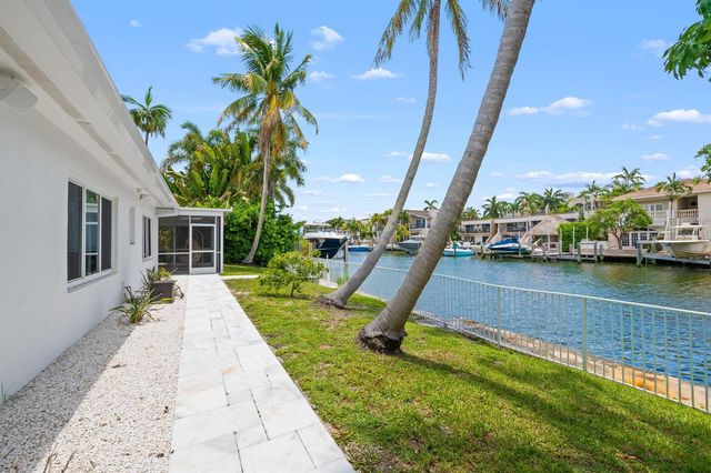 1524 Bayview Drive, Fort Lauderdale, FL 33304