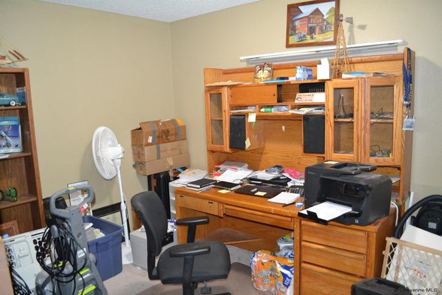 1205 ASHFORD DR, Cheyenne, WY 82007