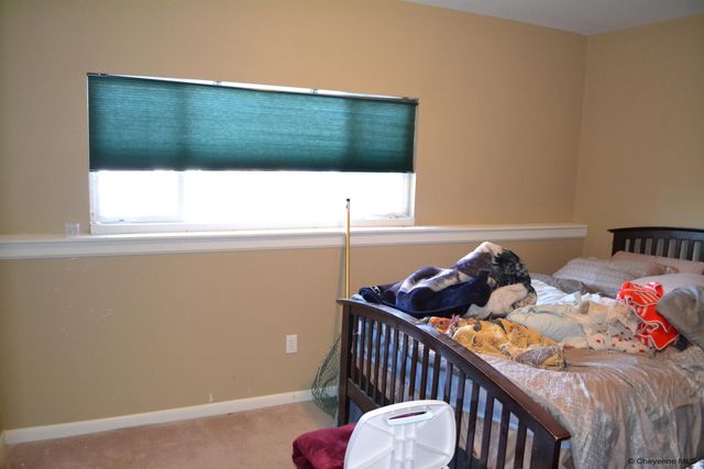 1205 ASHFORD DR, Cheyenne, WY 82007