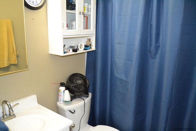1205 ASHFORD DR, Cheyenne, WY 82007