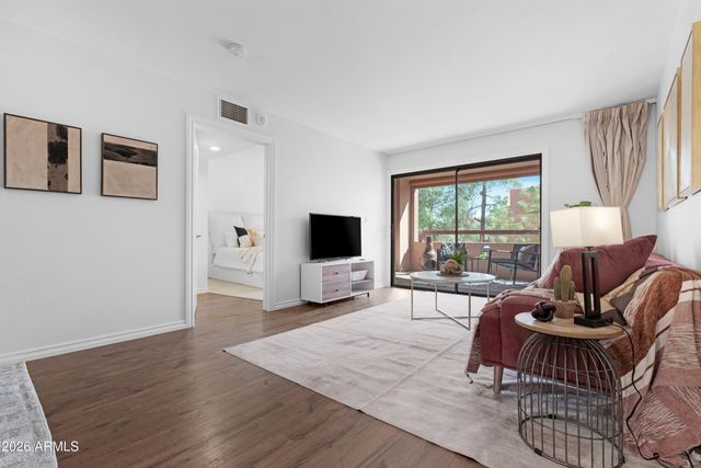 4303 E CACTUS Road 410, Phoenix, AZ 85032