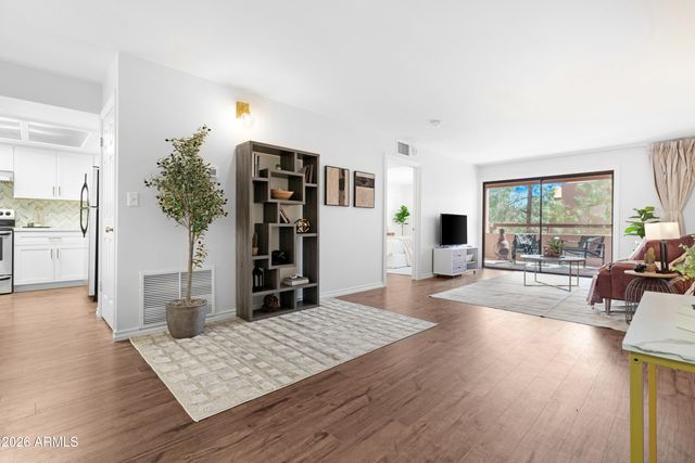 4303 E CACTUS Road 410, Phoenix, AZ 85032