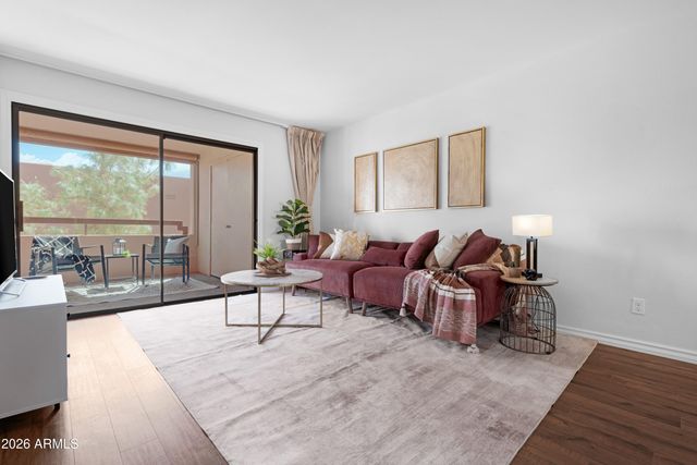 4303 E CACTUS Road 410, Phoenix, AZ 85032