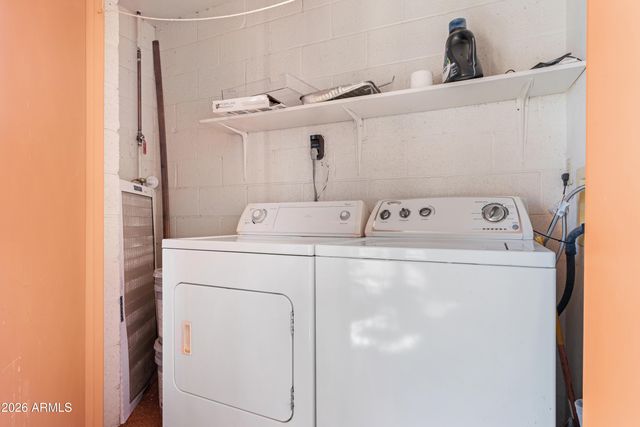 4303 E CACTUS Road 410, Phoenix, AZ 85032