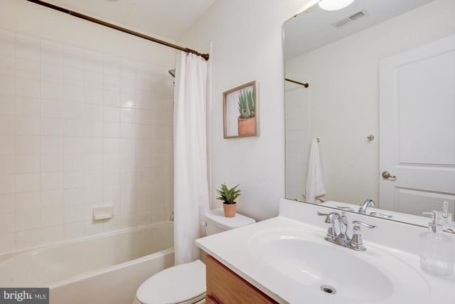 834 WHITEBIRD DR, Middletown, DE 19709