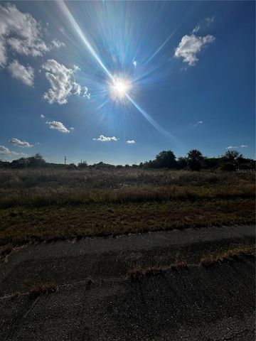 216 LEINSTER PLACE, Labelle, FL 33935