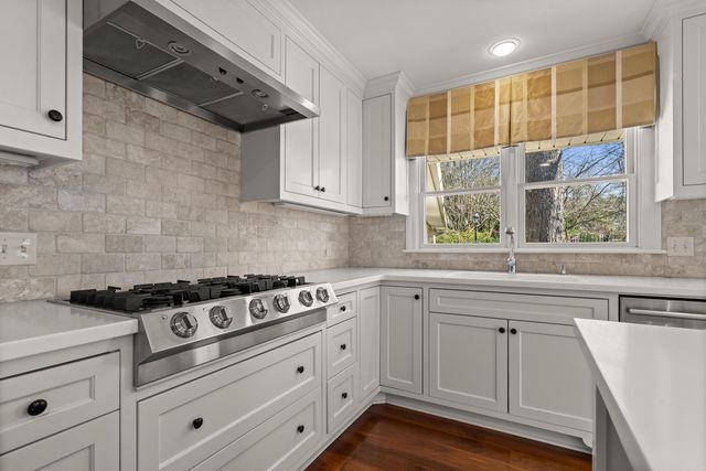 112 Parkridge Street, Hot Springs, AR 71901