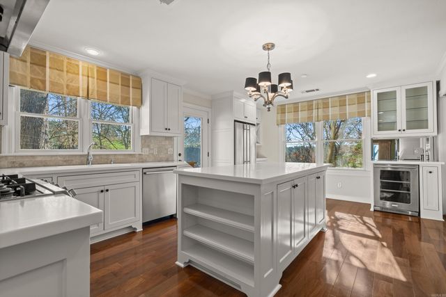 112 Parkridge Street, Hot Springs, AR 71901