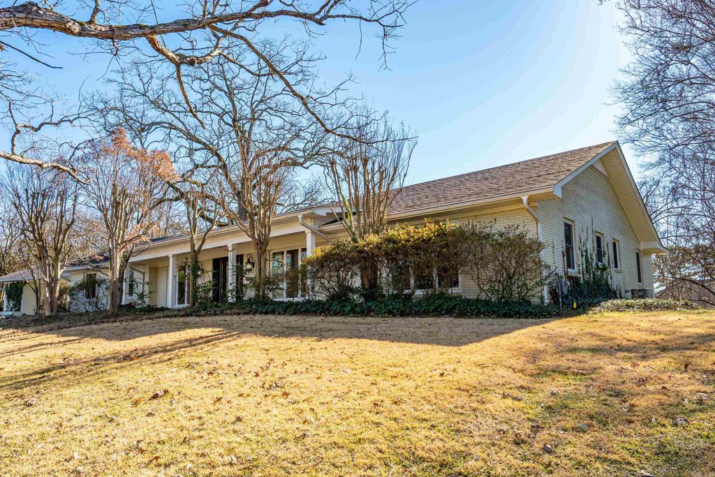 112 Parkridge Street, Hot Springs, AR 71901