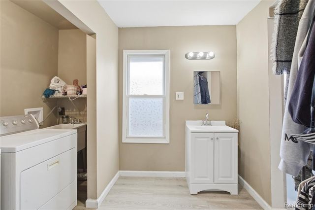 5829 Princess Street, Taylor, MI 48180