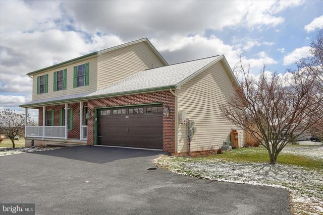 440 WHISLER RD, Etters, PA 17319