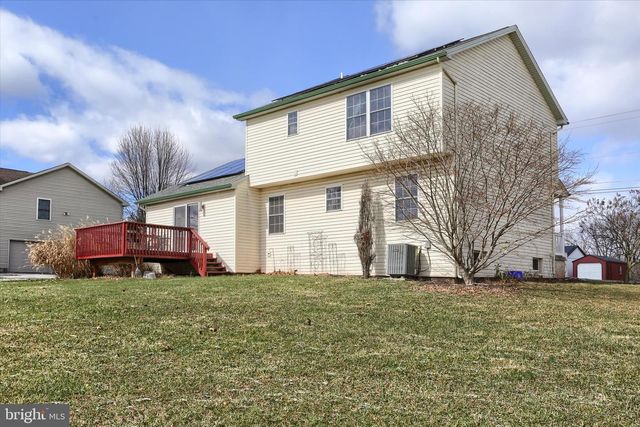 440 WHISLER RD, Etters, PA 17319