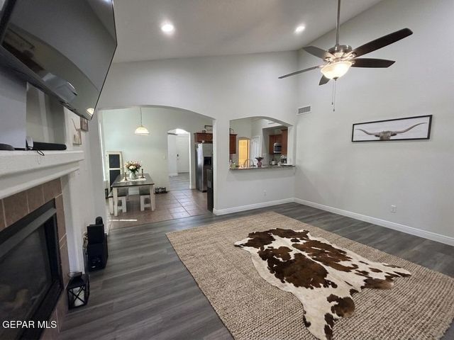 757 DESERT STAR Drive, Horizon City, TX 79928