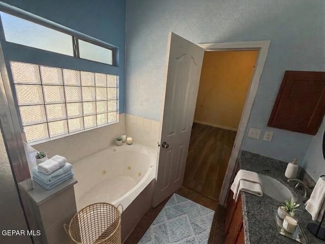 757 DESERT STAR Drive, Horizon City, TX 79928
