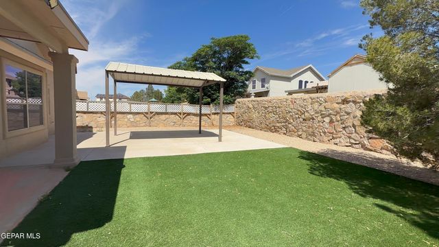 757 DESERT STAR Drive, Horizon City, TX 79928