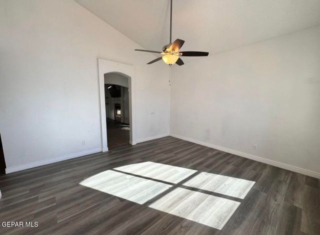 757 DESERT STAR Drive, Horizon City, TX 79928